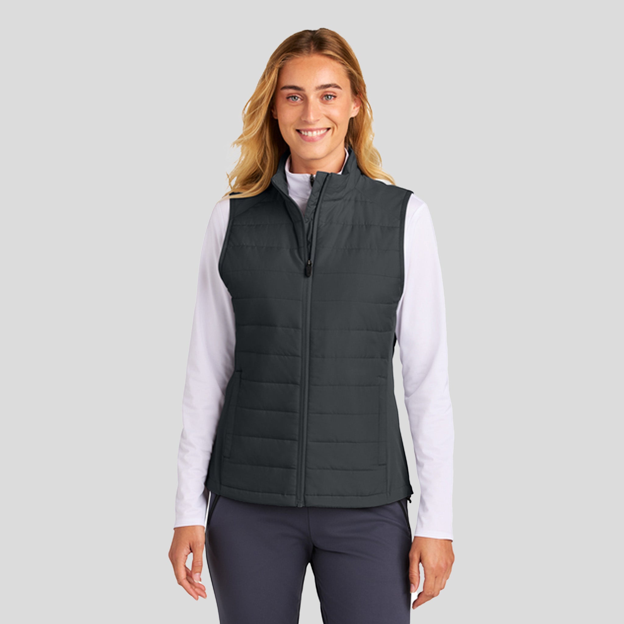 Womenโs Teknical Hybrid Vest | Iron Grey