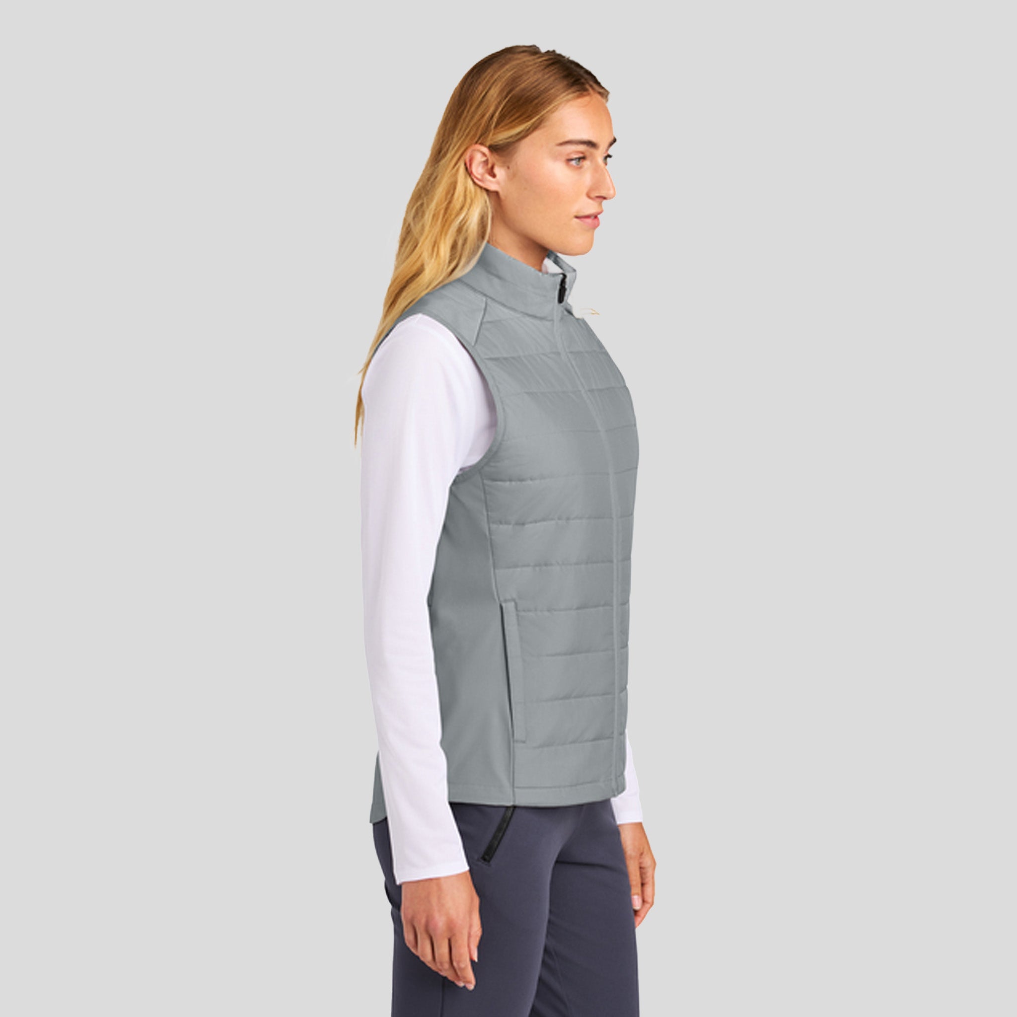 Womenโs Teknical Hybrid Vest | Silver